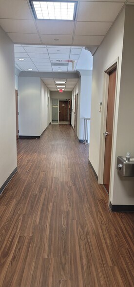 More Photos Of 46161 Westlake Dr, Sterling Office For Sale