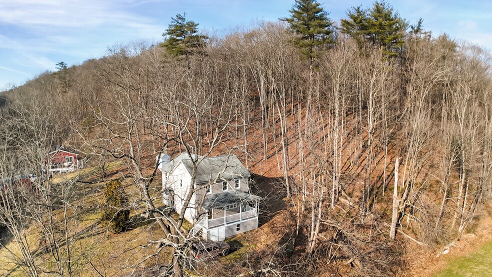 More Photos Of 703 Dauva Luch Rd, Herndon Land For Sale