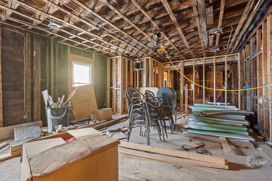 More Photos Of 166 Shrewsbury St, Worcester Restaurant For Sale