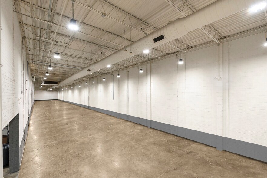 More Photos Of 840 S Pickett St, Alexandria Manufacturing For Sale