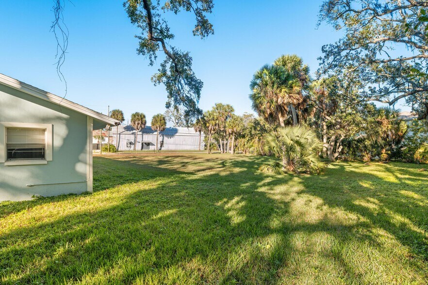 More Photos Of 404 Canal St, Tarpon Springs Land For Sale