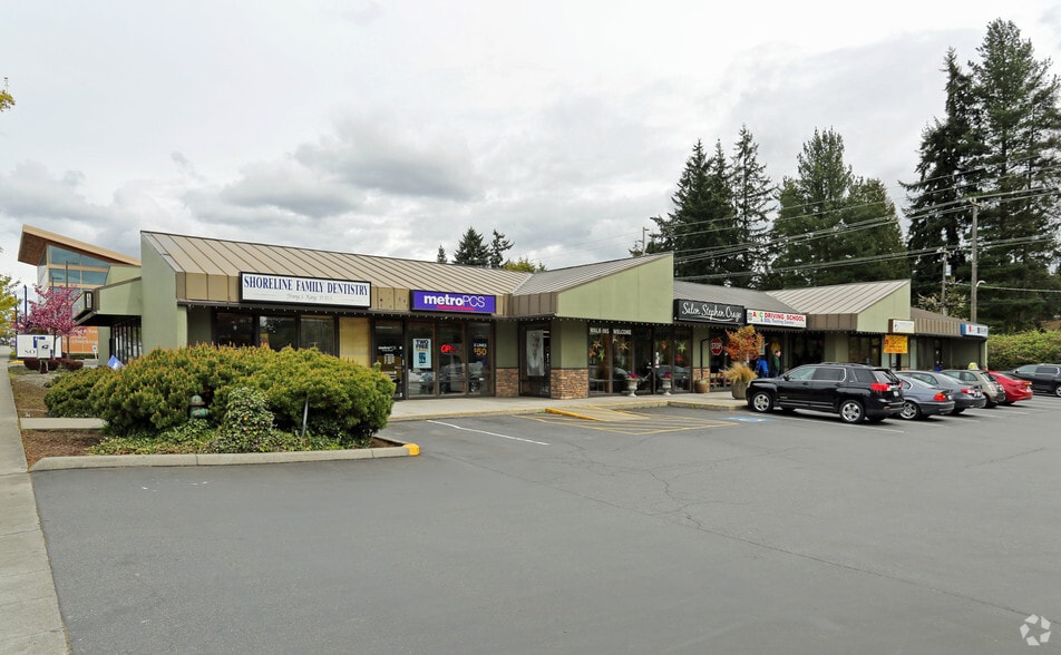 Primary Photo Of 16300 Aurora Ave N, Shoreline Storefront Retail Office For Lease