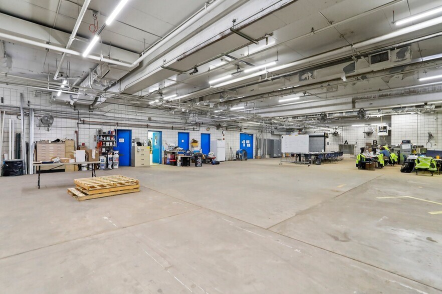 More Photos Of 100 Summit Ave, Hagerstown Office For Sale