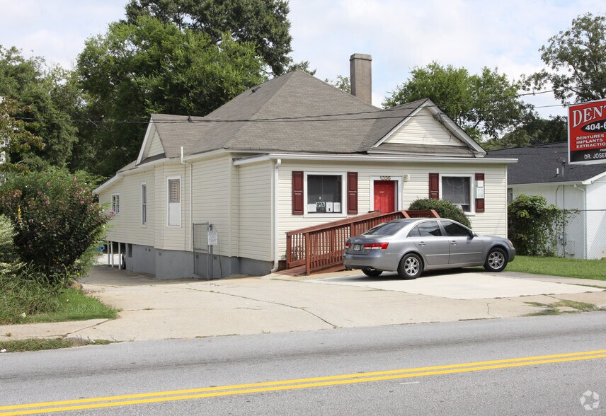More Photos Of 1336 Glenwood Ave, Atlanta Restaurant For Lease