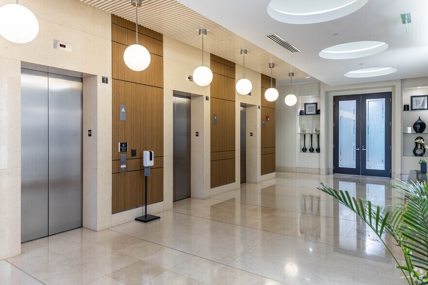 More Photos Of 1905 NW Corporate Blvd, Boca Raton Unknown For Lease