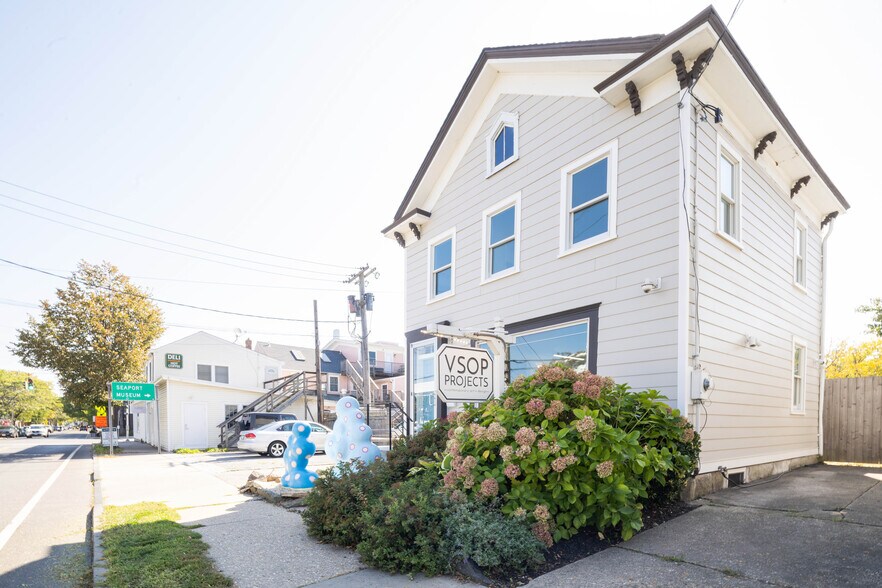 More Photos Of 311 Front St, Greenport Office Residential For Sale