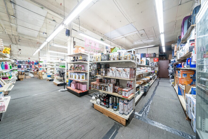 More Photos Of 1 Ocean Ave, Jersey City Storefront For Lease