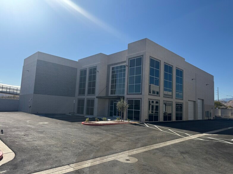 More Photos Of 10710-10890 South Rainbow Blvd, Las Vegas Unknown For Lease
