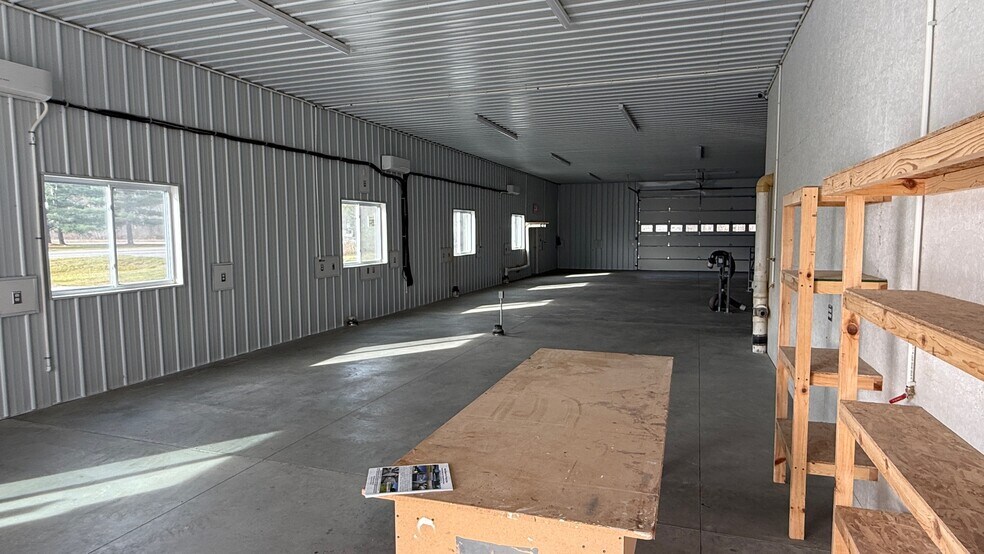 More Photos Of 3331 M 18, Beaverton Manufacturing For Sale