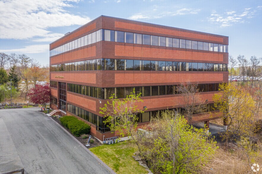 More Photos Of 5 Centennial Dr, Peabody Office For Lease