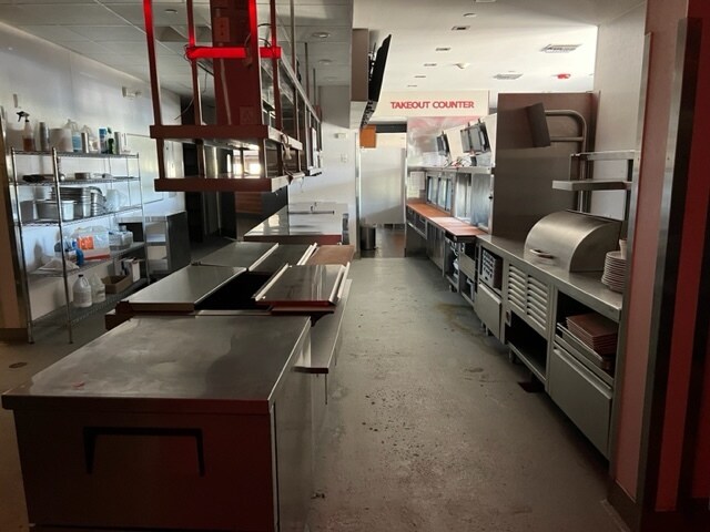 More Photos Of 718 Central Park Ave, Scarsdale Restaurant For Sale