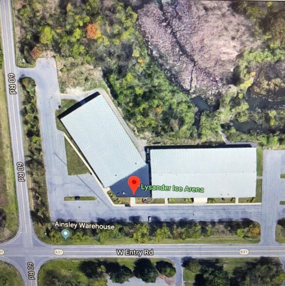 More Photos Of 2725 W Entry Rd, Baldwinsville Sports And Entertainment For Lease