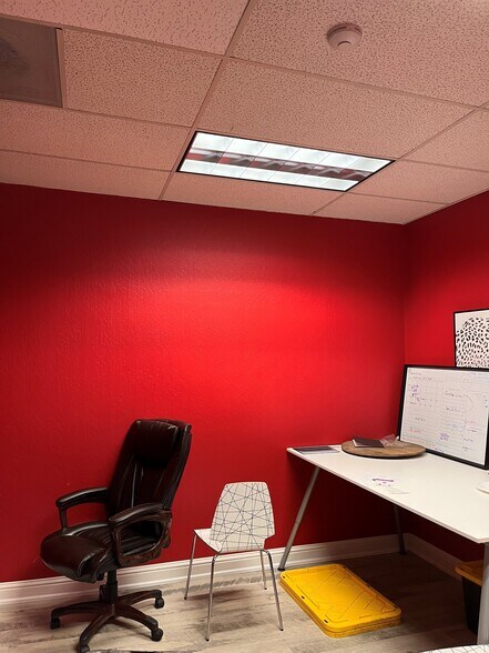 More Photos Of 955 S Virginia St, Reno Office For Lease