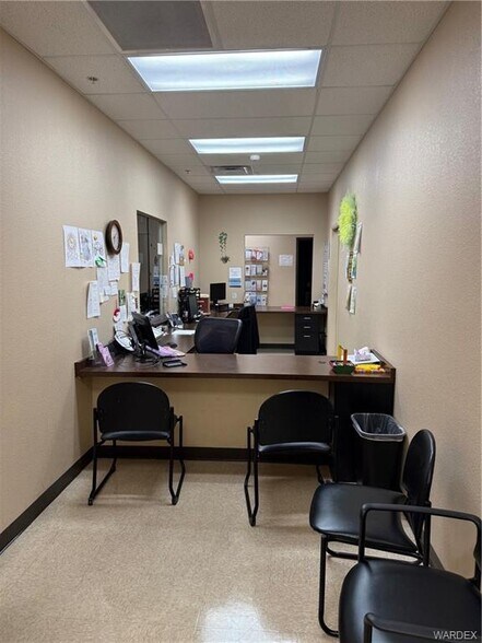 More Photos Of 2580 Highway 95, Bullhead City Storefront Retail Office For Sale