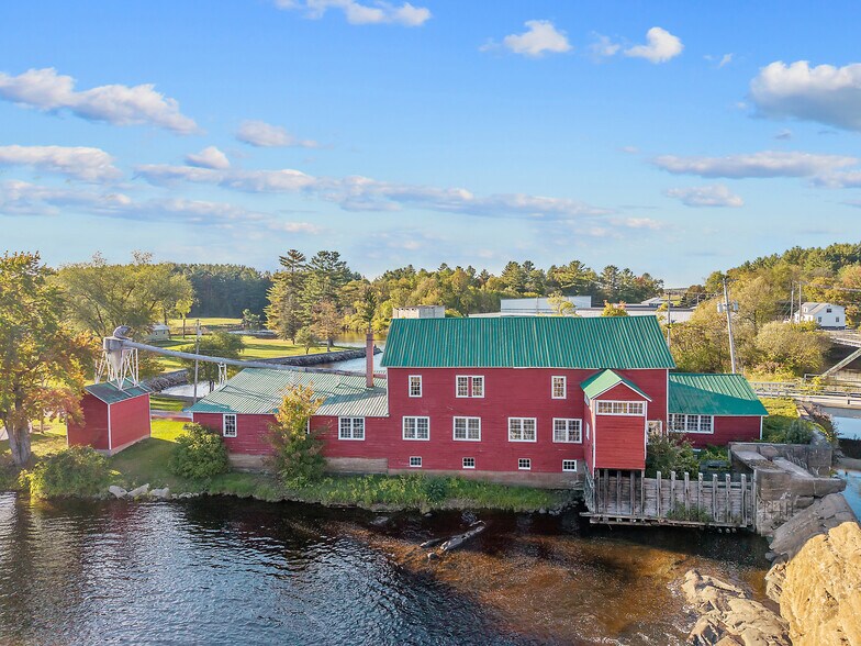More Photos Of 9762 S Bridge St, Croghan Lumberyard For Sale