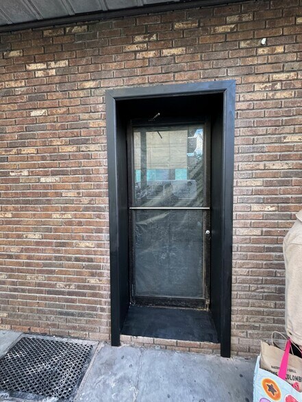 More Photos Of 739 Newark Ave, Jersey City Storefront Retail Residential For Lease