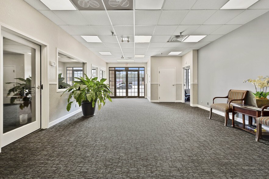 More Photos Of 3436-3544 Main St, Moss Point Unknown For Lease