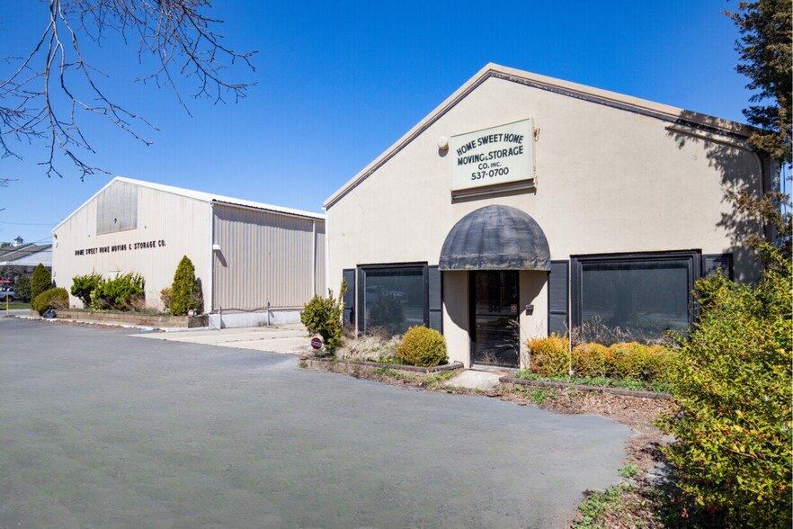 More Photos Of 342 Montauk Hwy, Wainscott Warehouse For Sale