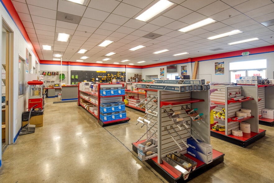 More Photos Of 3600 3rd St, San Francisco Warehouse For Lease