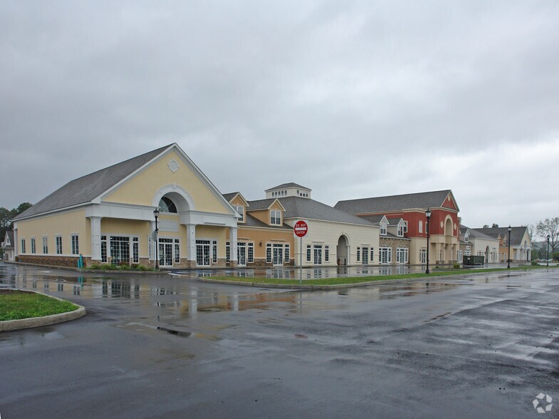 More Photos Of 900 Route 376, Wappingers Falls Freestanding For Sale