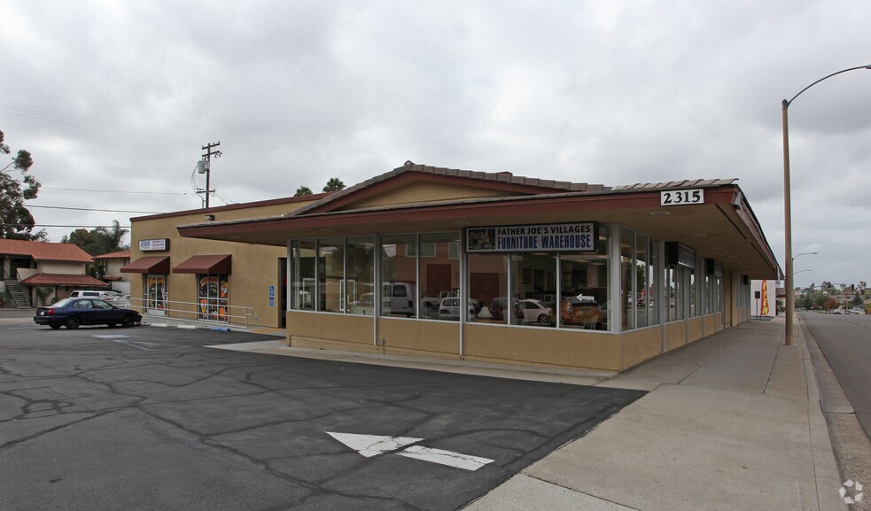 More Photos Of 2315-2325 Fletcher Pky, El Cajon Freestanding For Lease