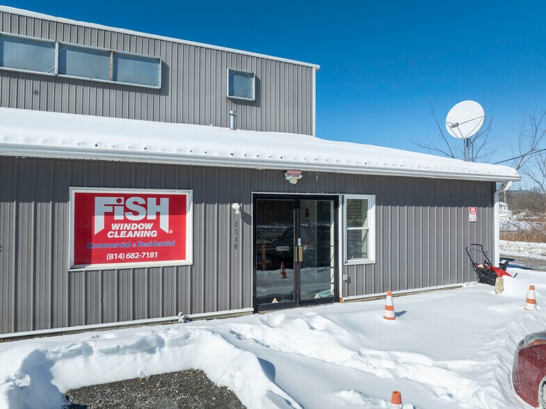 More Photos Of 3340 E Pleasant Valley Blvd, Altoona Freestanding For Sale