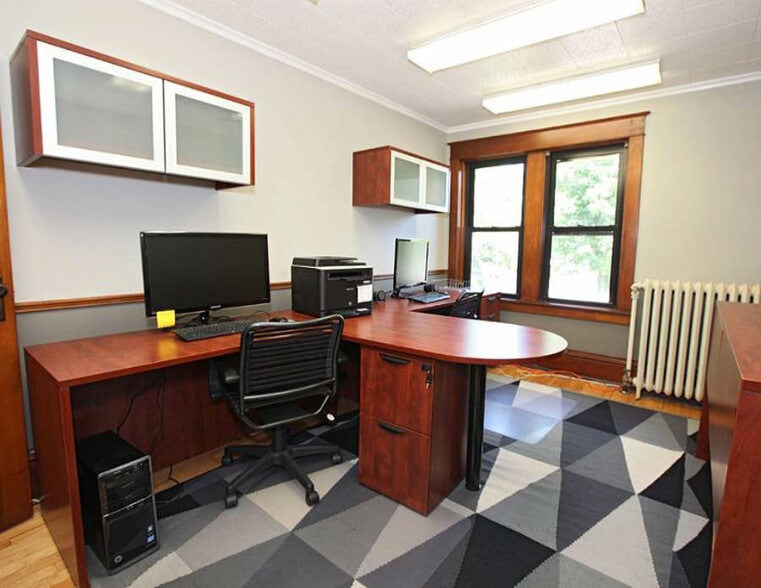 More Photos Of 777 7th St E, Saint Paul Office For Lease