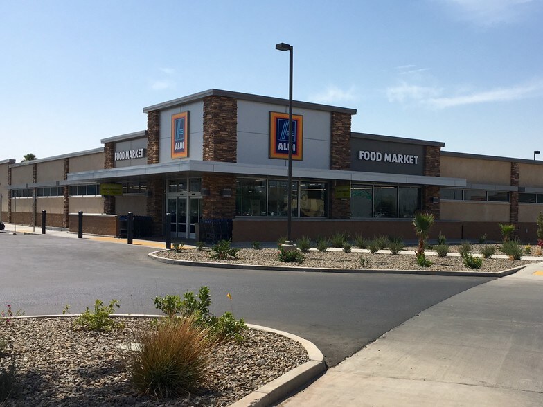 More Photos Of 2140-2184 N Imperial Ave, El Centro Unknown For Lease