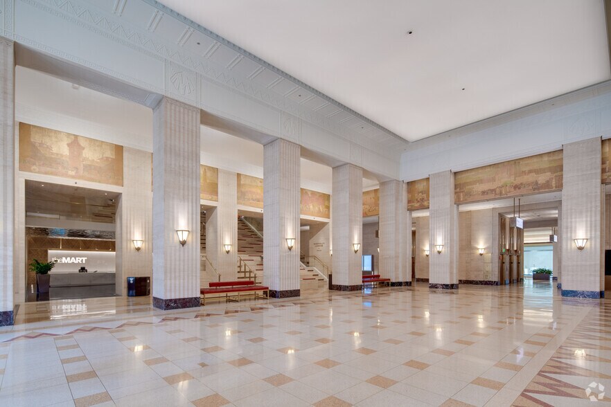 More Photos Of 222 Merchandise Mart Plz, Chicago Office For Lease