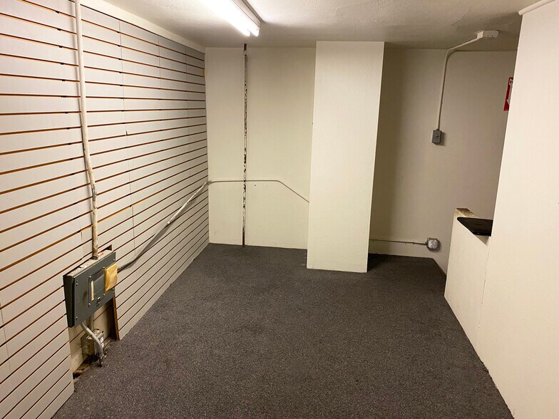 More Photos Of 1340 4th St, San Rafael Storefront For Lease