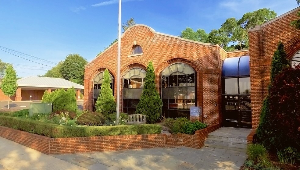 More Photos Of 199 Elm St, New Canaan Medical For Lease