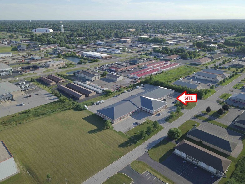 More Photos Of 1217-1249 Arrowhead Ct, Crown Point Warehouse For Lease