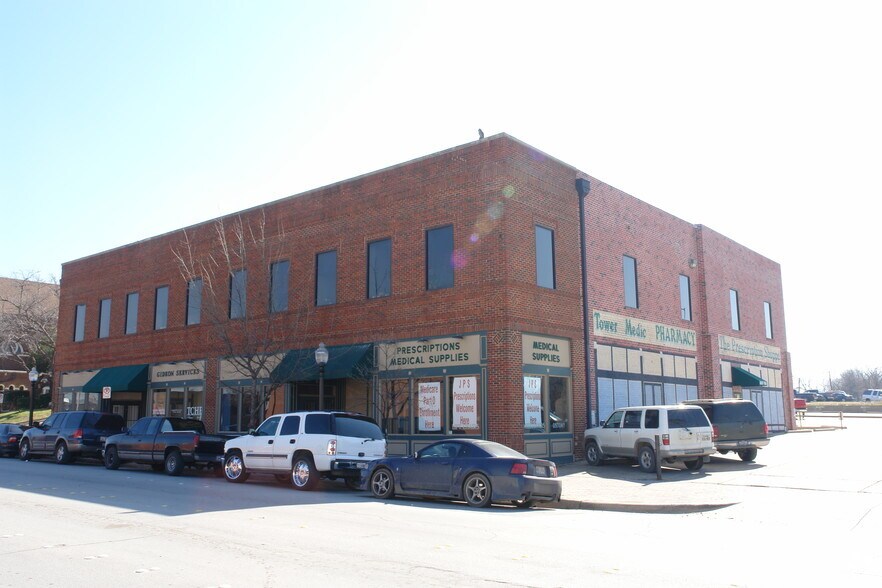 More Photos Of 607 W Magnolia Ave, Fort Worth Office For Lease