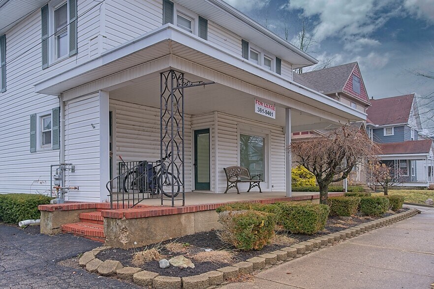 More Photos Of 7 E. Water St, Troy Storefront Retail Office For Lease