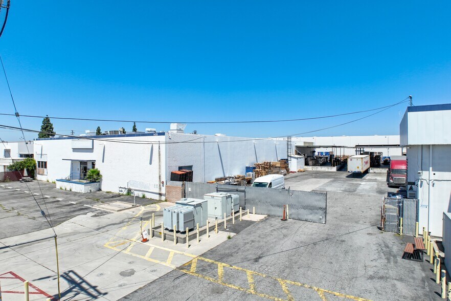 Primary Photo Of 14233 Gannet St, La Mirada Manufacturing For Lease