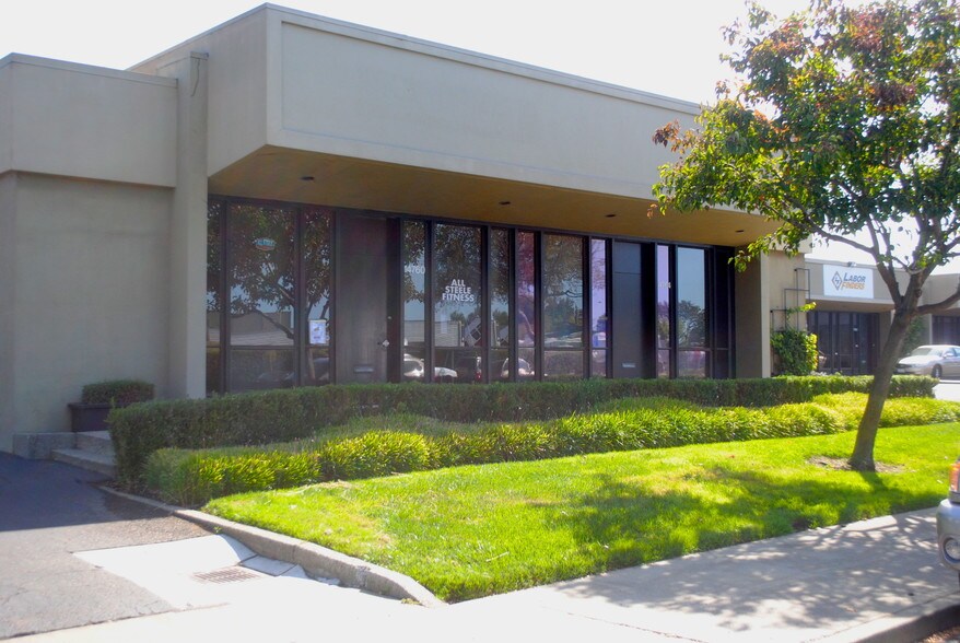 More Photos Of 14760-14798 Wicks Blvd, San Leandro Research And Development For Lease