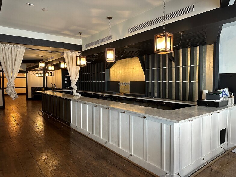 More Photos Of 162 Orchard St, New York Apartments For Lease