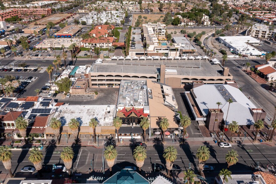 More Photos Of 262 S Palm Canyon Dr, Palm Springs Restaurant For Sale