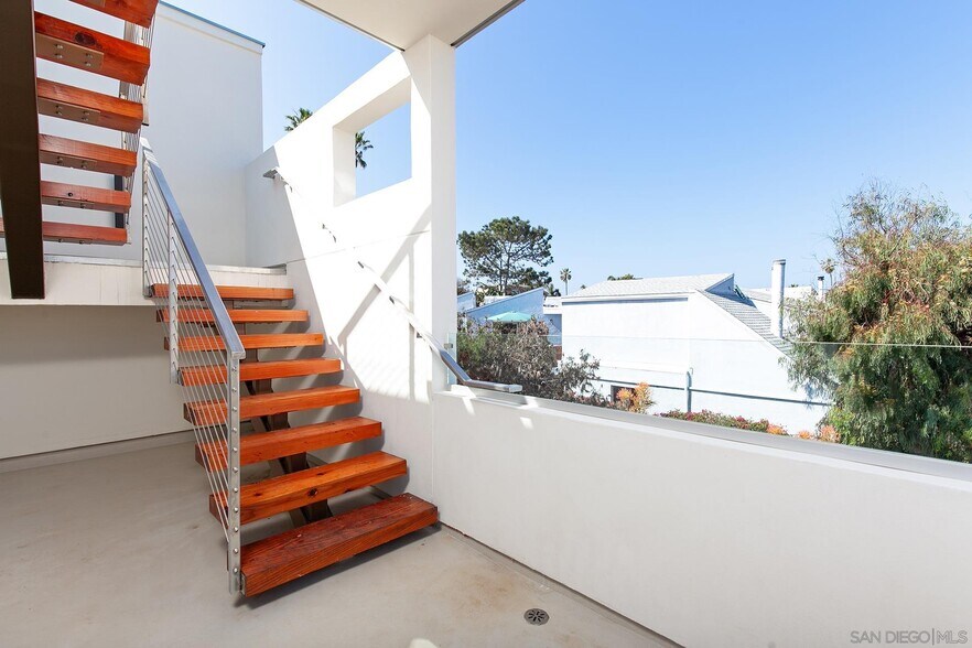 More Photos Of 2158 & 2166 Abbott st, San Diego Apartments For Sale