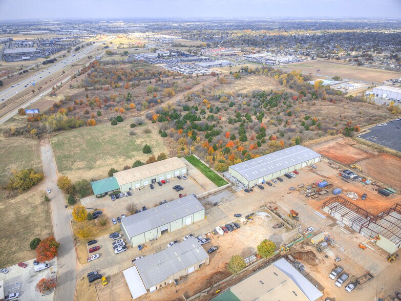More Photos Of 209 NW 132nd St, Oklahoma City Industrial For Sale