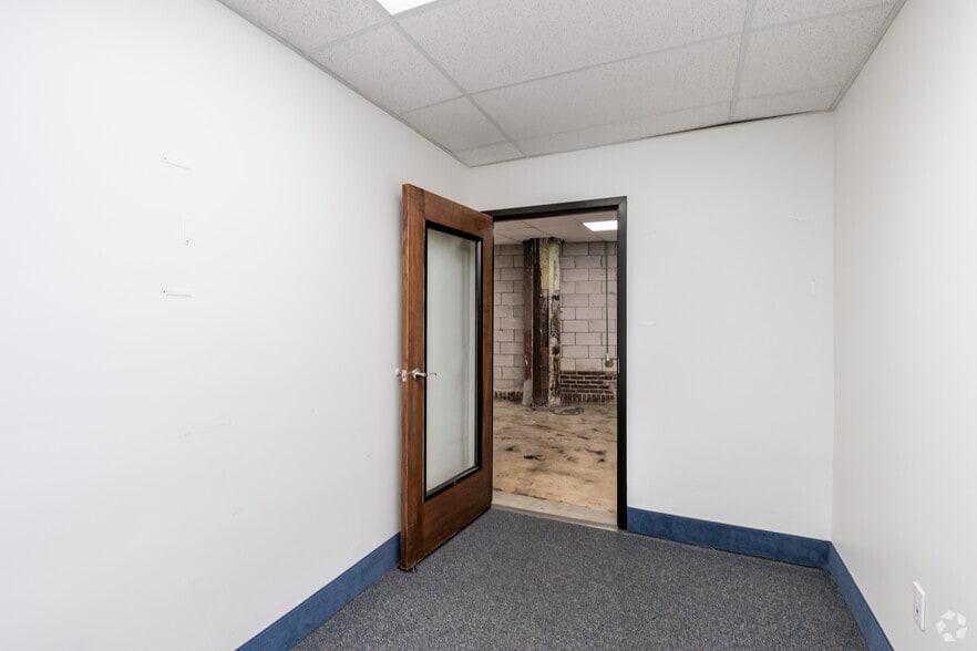More Photos Of 900 Granby St, Norfolk Office For Lease