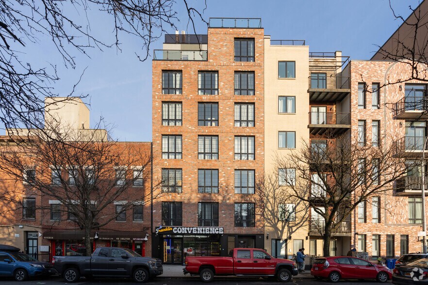 More Photos Of 454 Lafayette Ave, Brooklyn Apartments For Lease