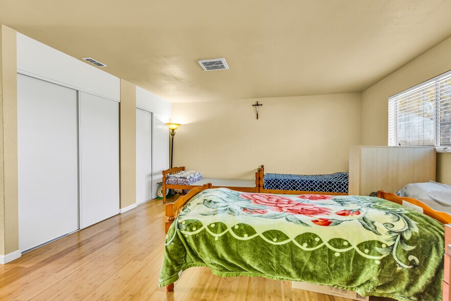 More Photos Of 9503 Barber Rd, Galt Land For Sale