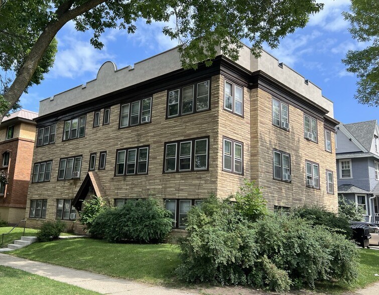 More Photos Of 2706 N Frederick Ave, Milwaukee Apartments For Sale