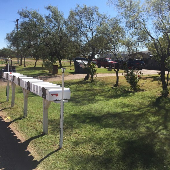 More Photos Of 2203 Woodrow Rd, Lubbock Trailer Camper Park For Sale