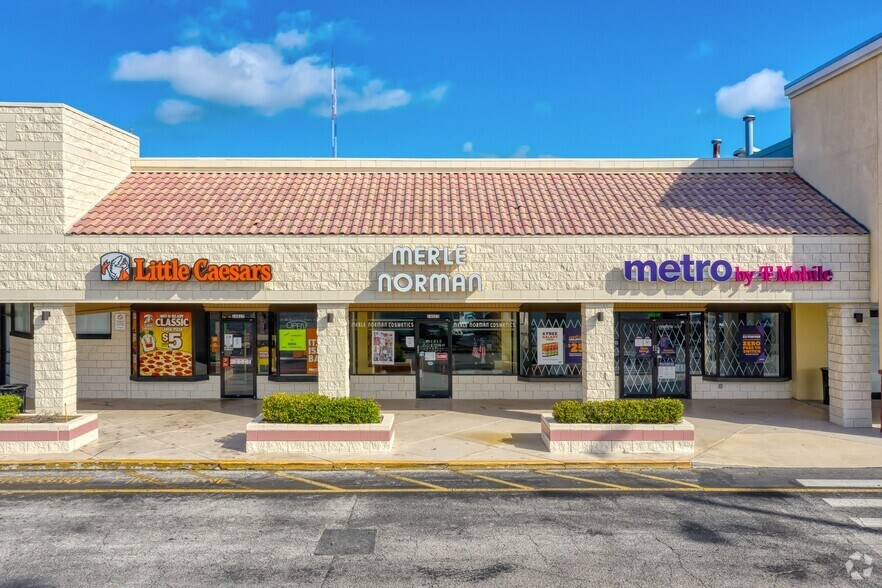 More Photos Of 14001-14211 W Colonial Dr, Winter Garden Unknown For Lease