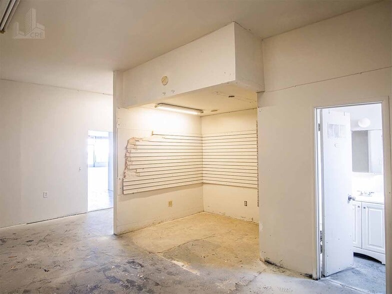 More Photos Of 12590 San Pablo Ave, Richmond Storefront For Sale