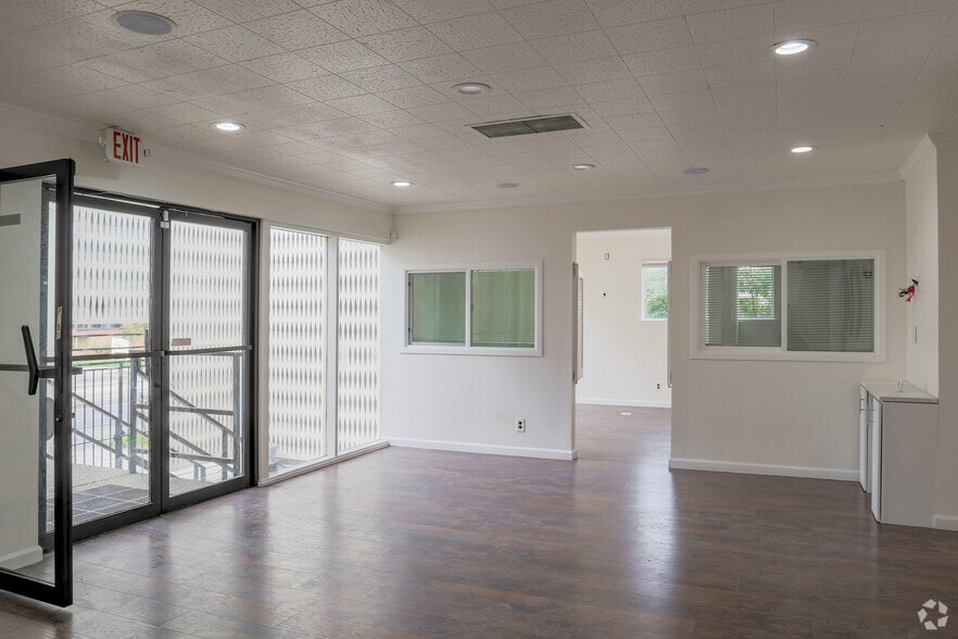 More Photos Of 556 N 1st St, San Jose Medical For Sale