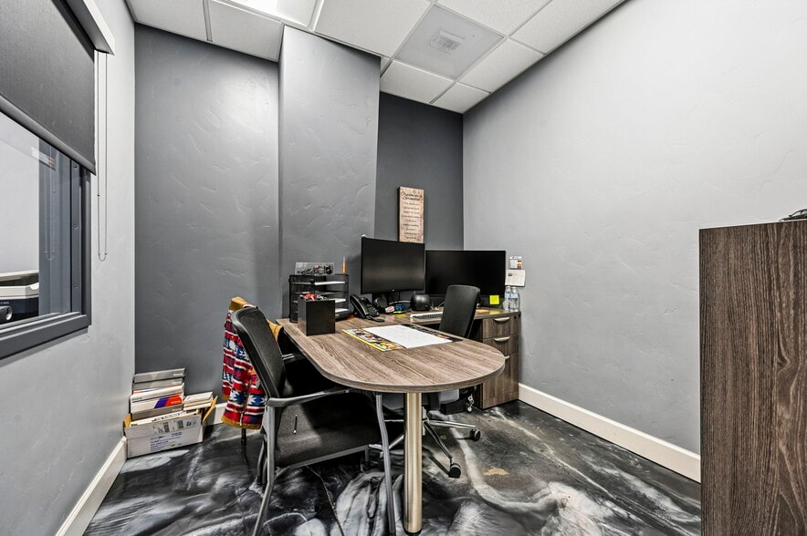 More Photos Of 7302 Cole Vw, Colorado Springs Office For Sale