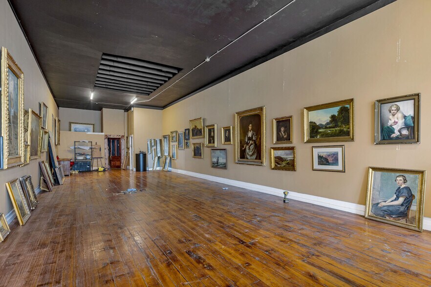 More Photos Of 6 W 4th St, Cincinnati Storefront Retail Office For Sale